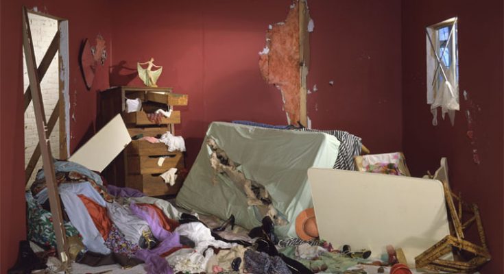 jeff wall the destroyed room_0
