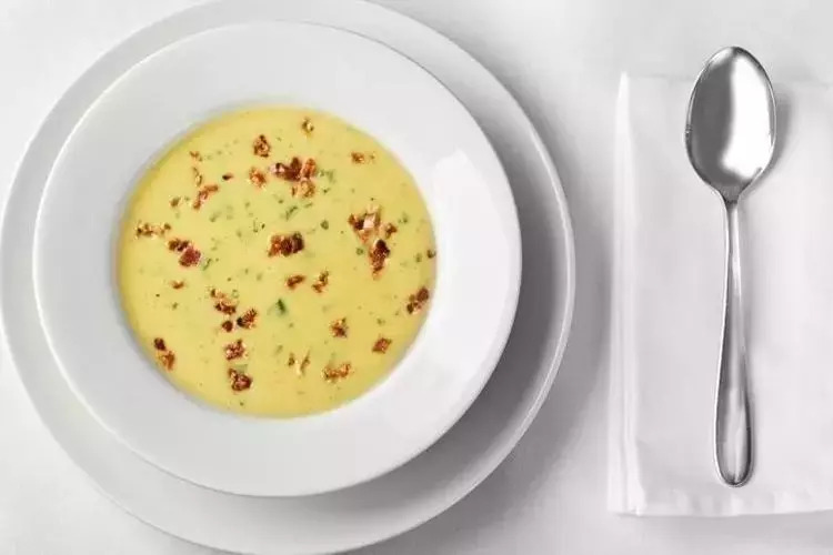 mercimek sorbasi
