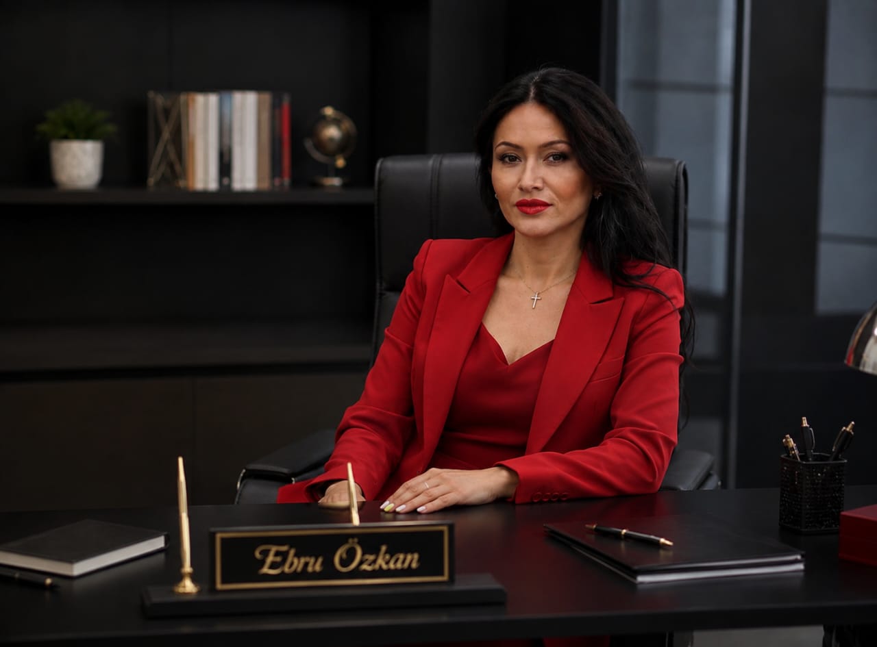 Ebru Ozkan 1